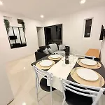 Apartment Ouraflats